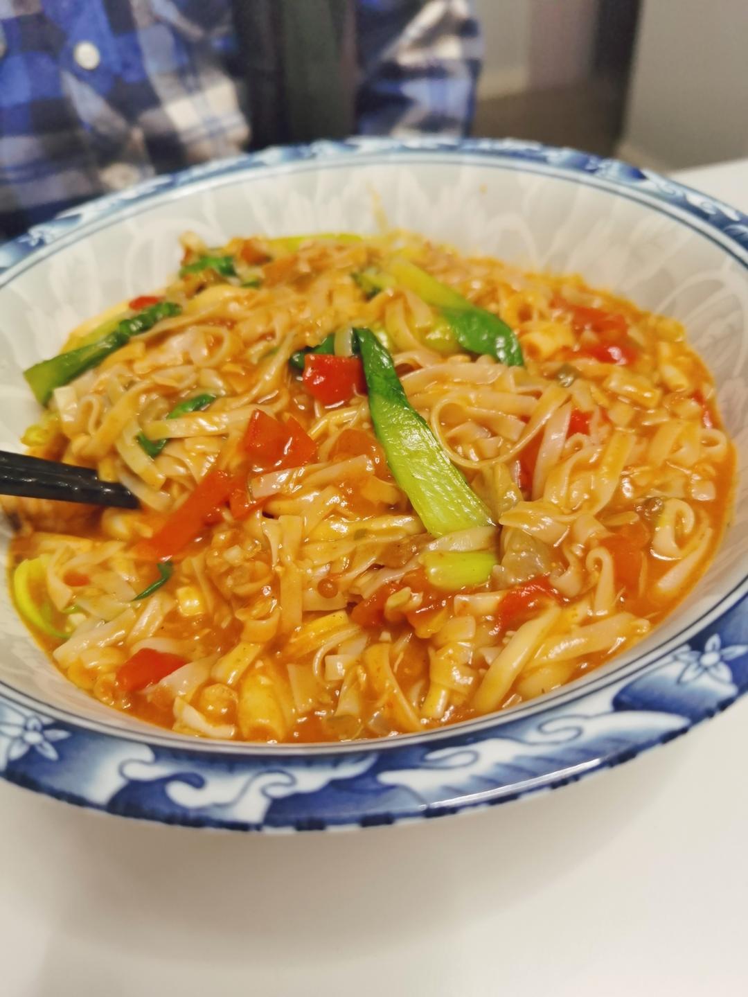 老公顿顿念叨的一碗好面（红酸汤面，不是普通的番茄鸡蛋面，秘诀这里……）