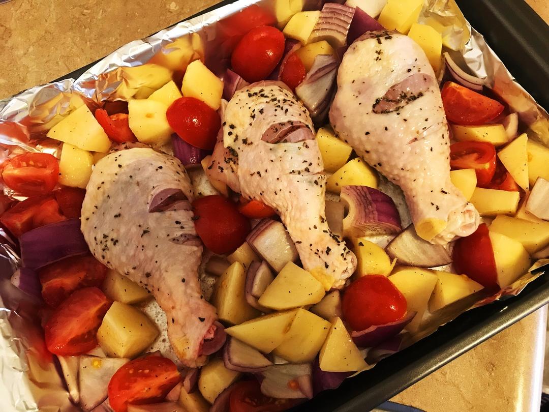 脆皮罗勒烤鸡腿