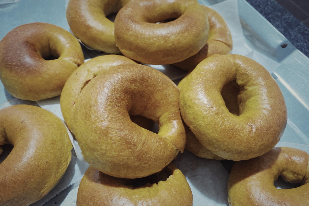 南瓜肉桂葡萄干贝果【北鼎烤箱】