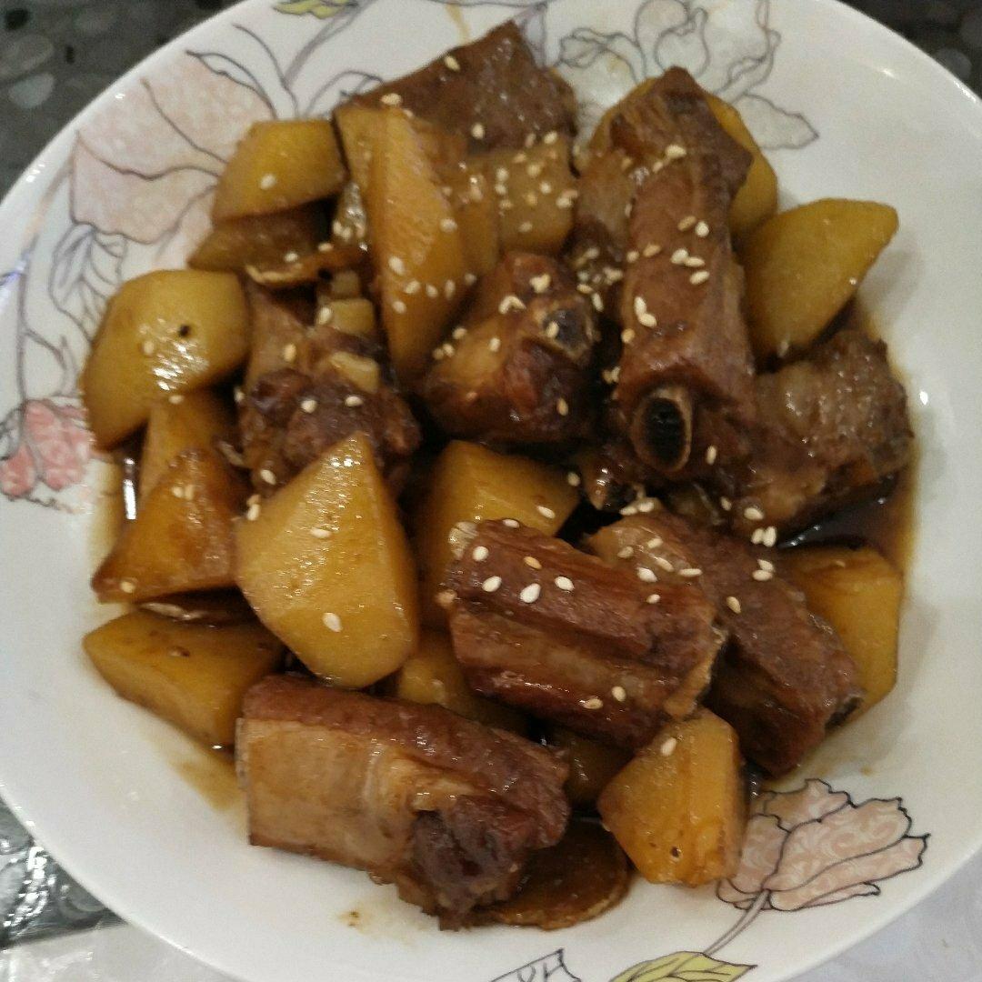 懒人版糖醋排骨-比红烧的更开胃更下饭！