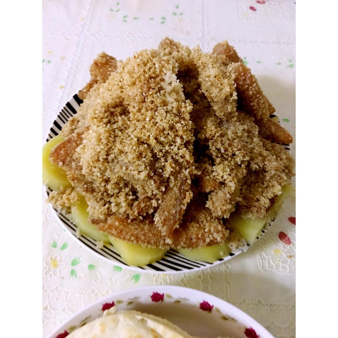 土豆粉蒸肉