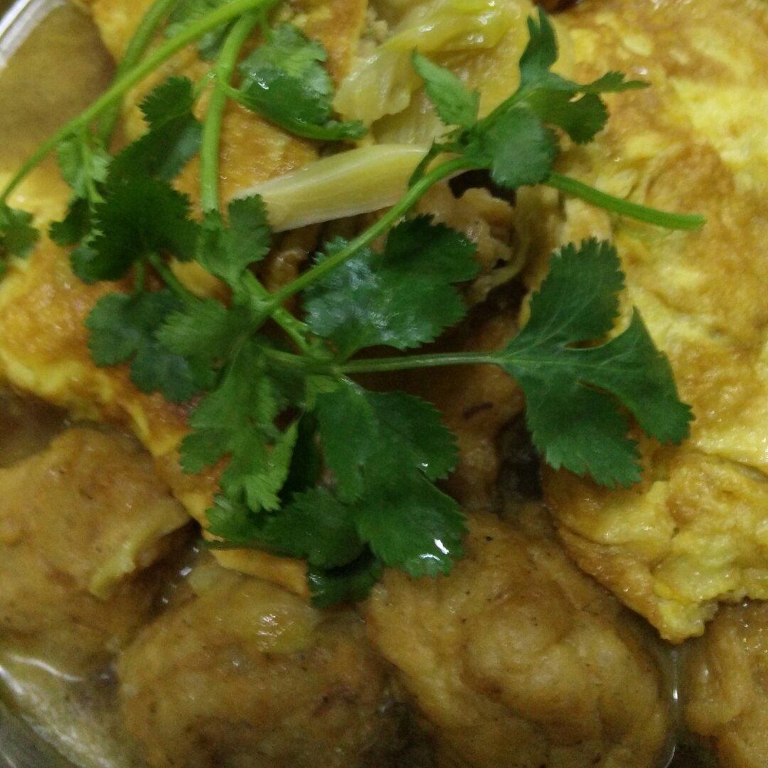 0康师傅0做的肉圆蛋饺烩青菜