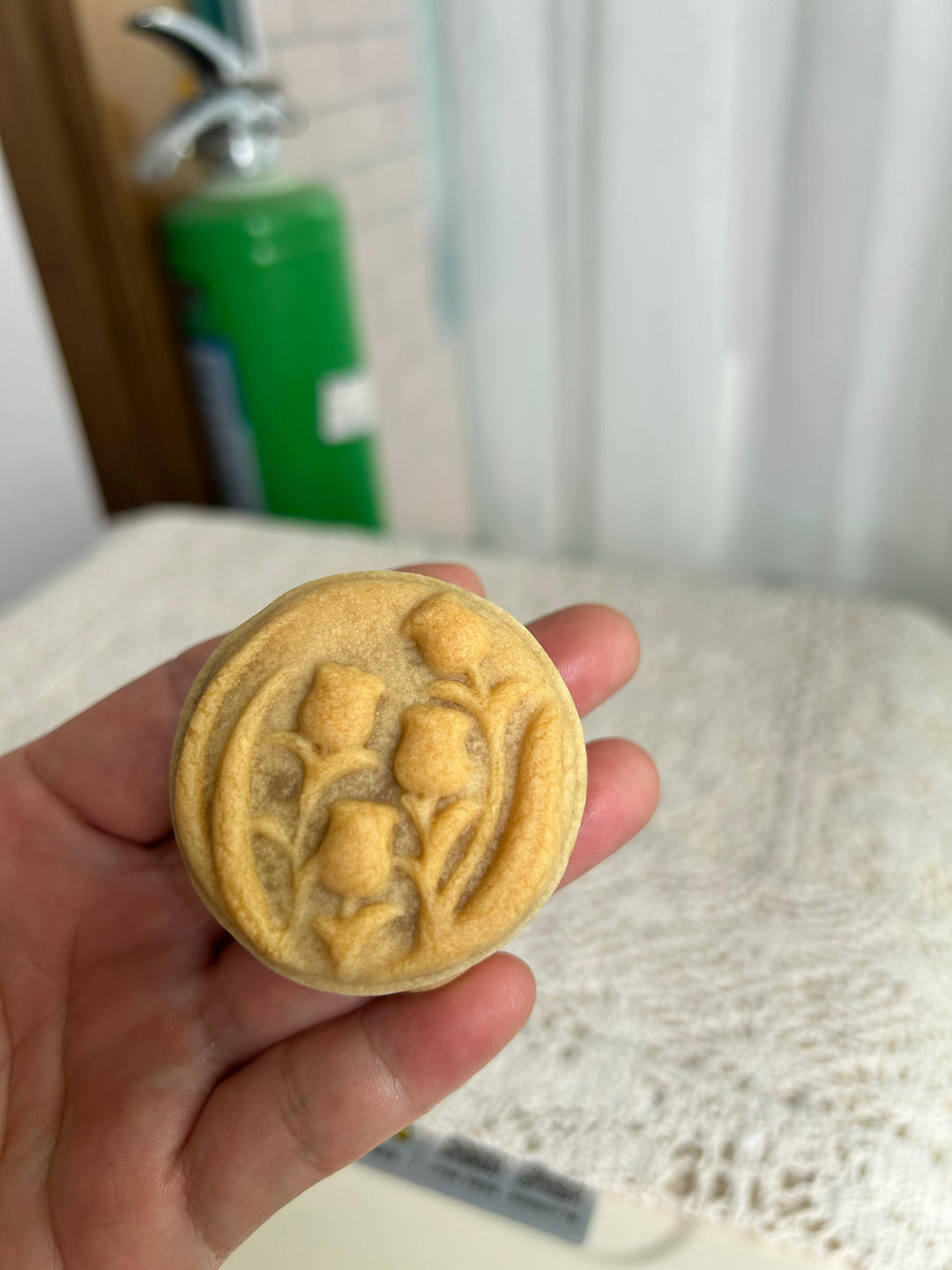 广式豆沙蛋黄月饼（步骤超详细，新手适用）