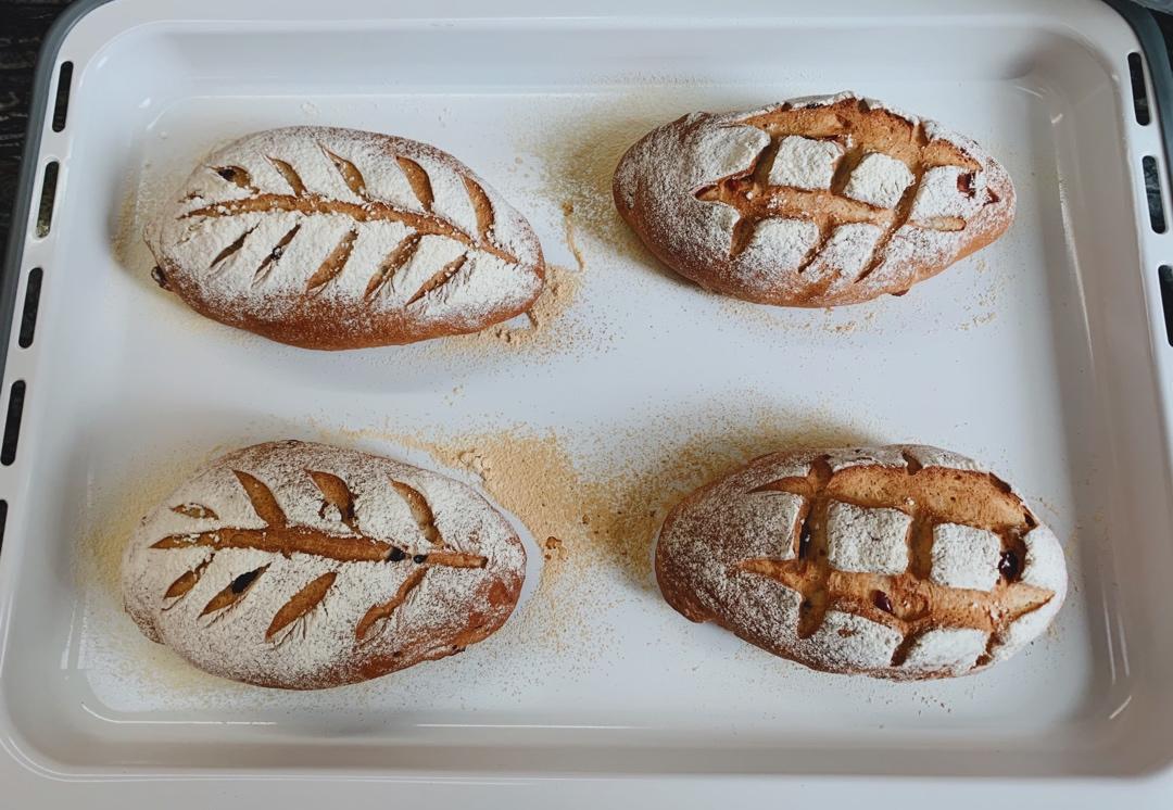 40%全麦蔓越莓软欧面包B27