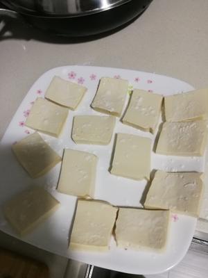 家常锅塌豆腐的做法 步骤1