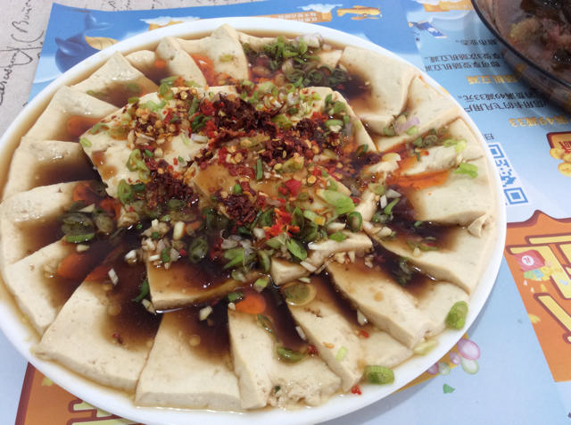 十分钟后开吃的农家豆腐