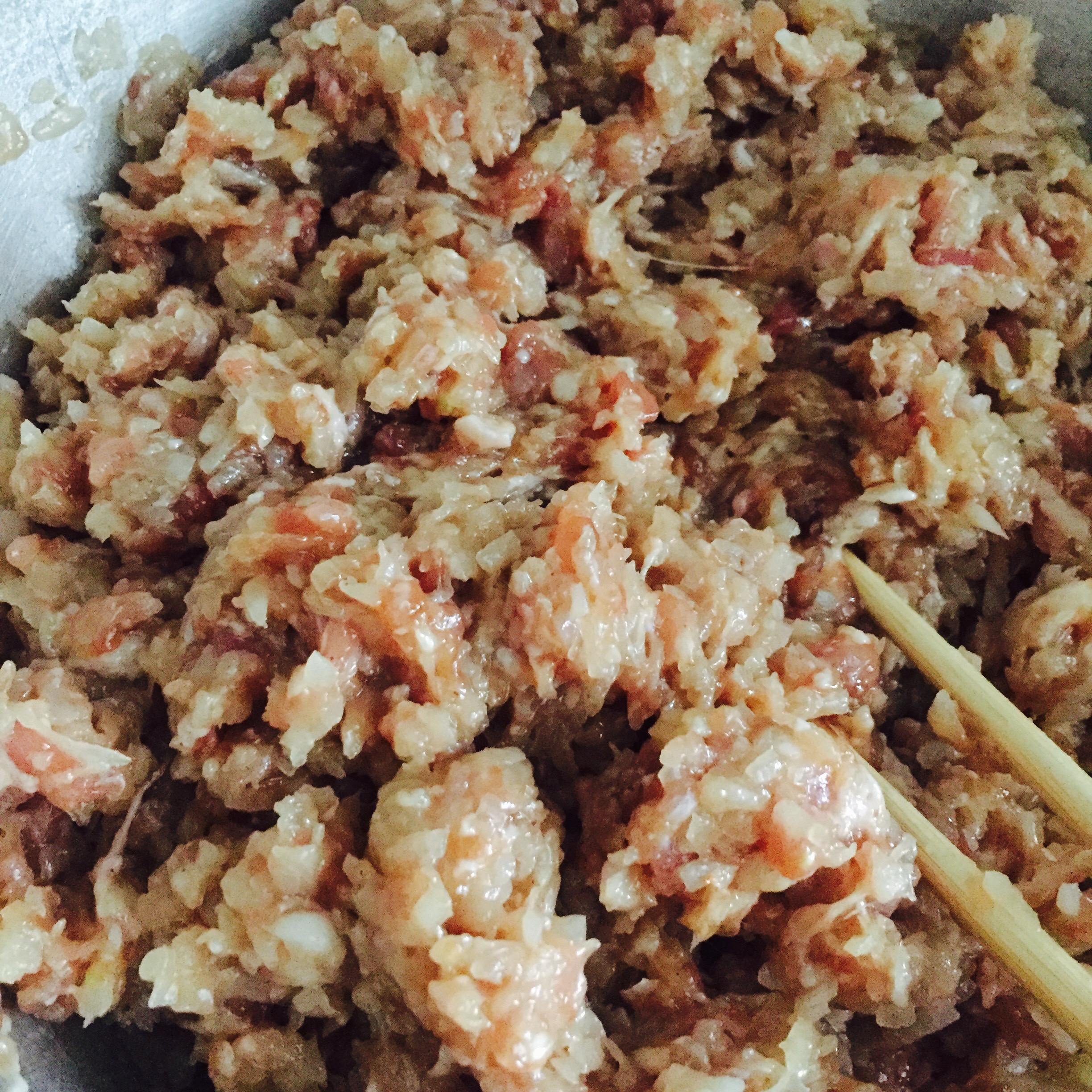 红萝卜肉馅饺子的做法