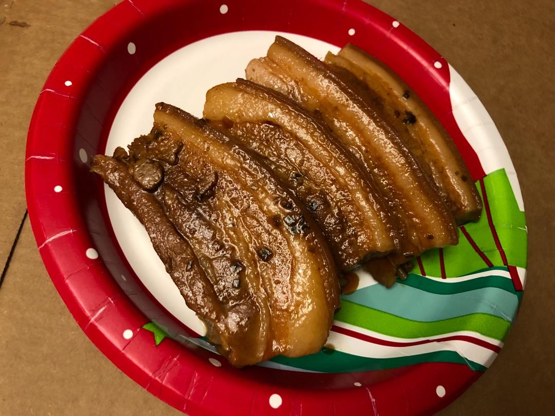 小火慢炖五花肉