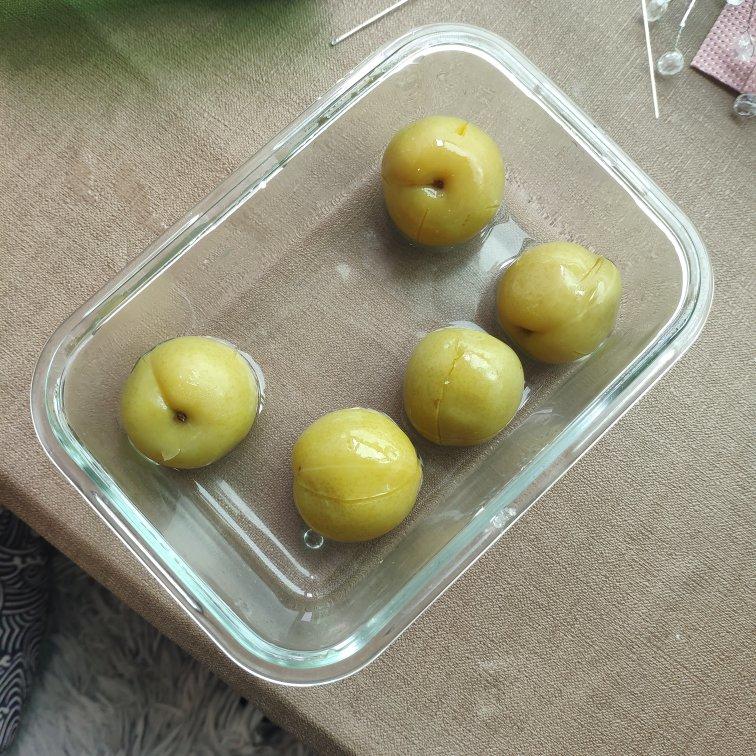 美味～泡李子