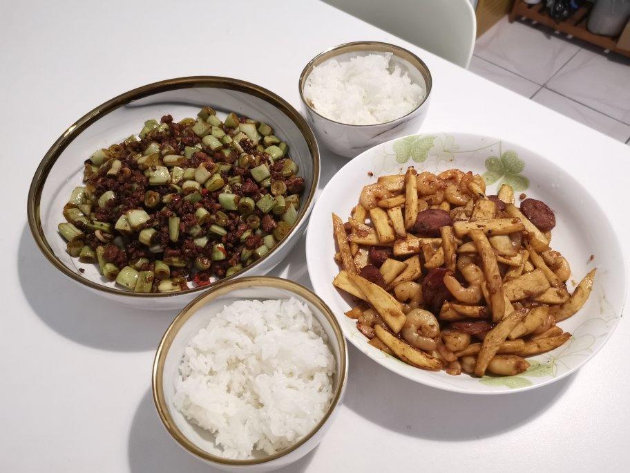 肉沫豆角下饭菜