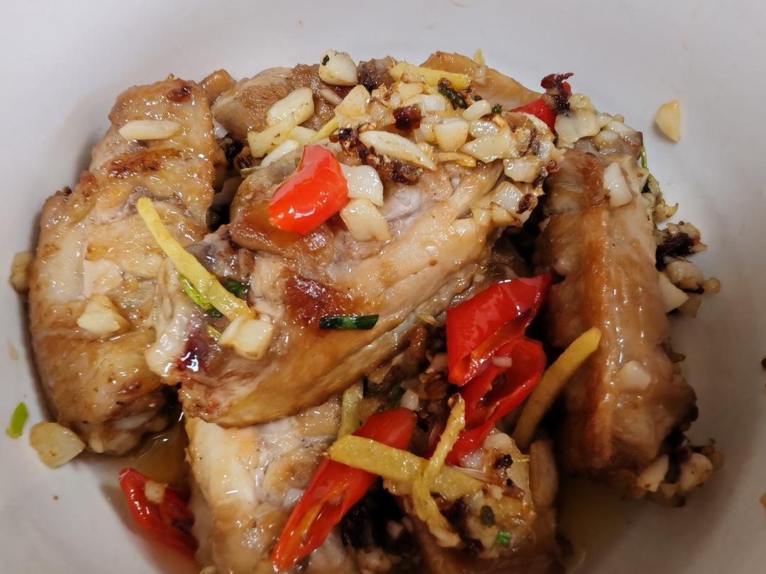 蒜香鸡翅，这才是鸡翅最好吃的做法