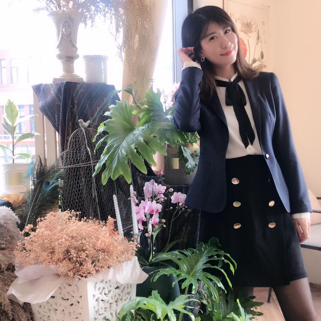 麻辣番茄Vivian