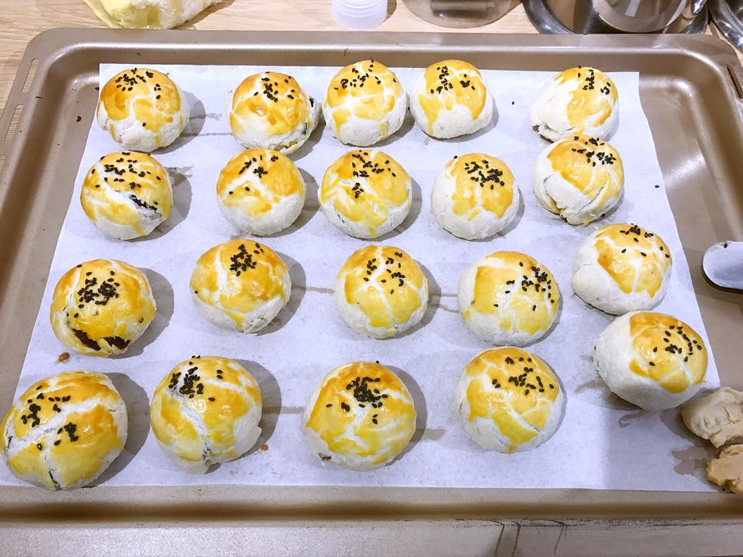 《Tinrry+》蛋黄酥