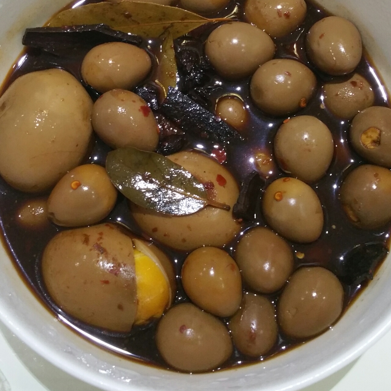 啤酒卤蛋