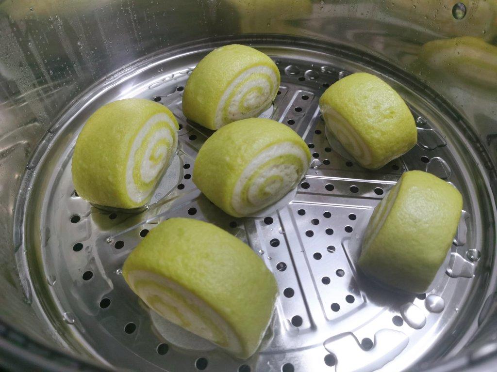 菠菜汁双色刀切馒头