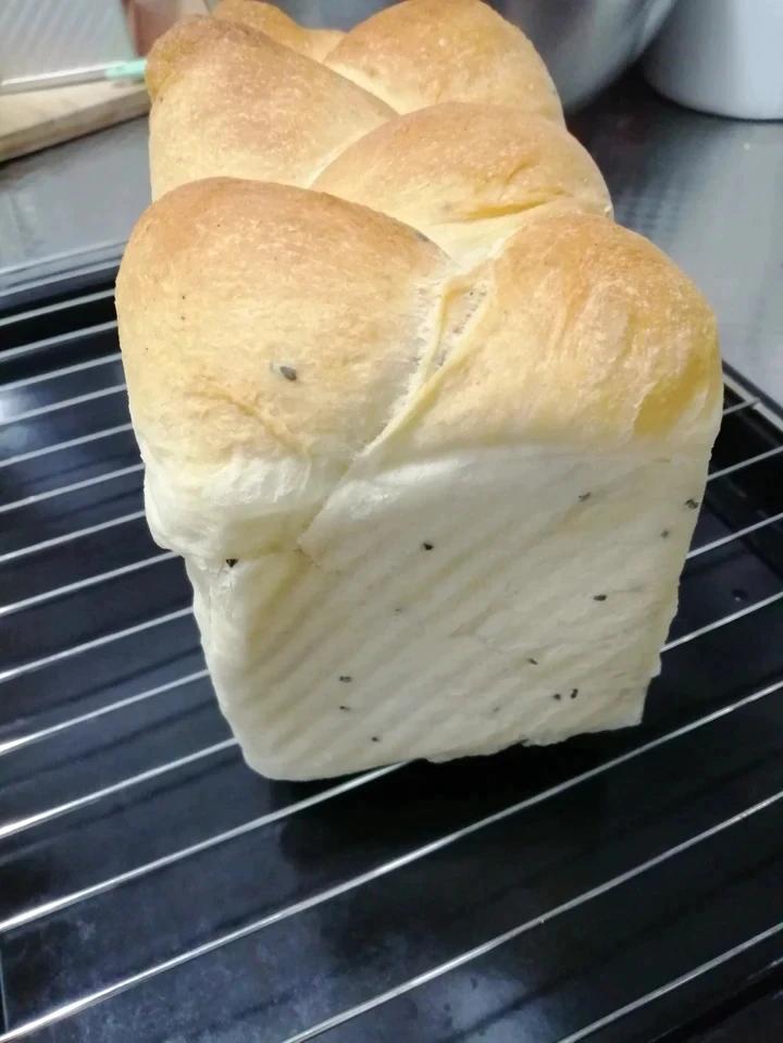 【小高姐】早餐白面包 极简主义的手工面包