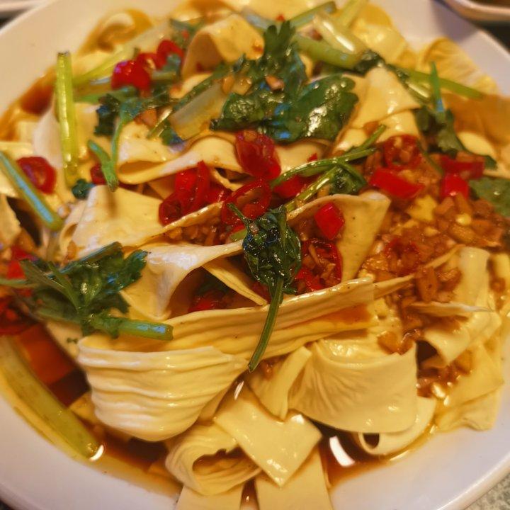 凉拌豆皮