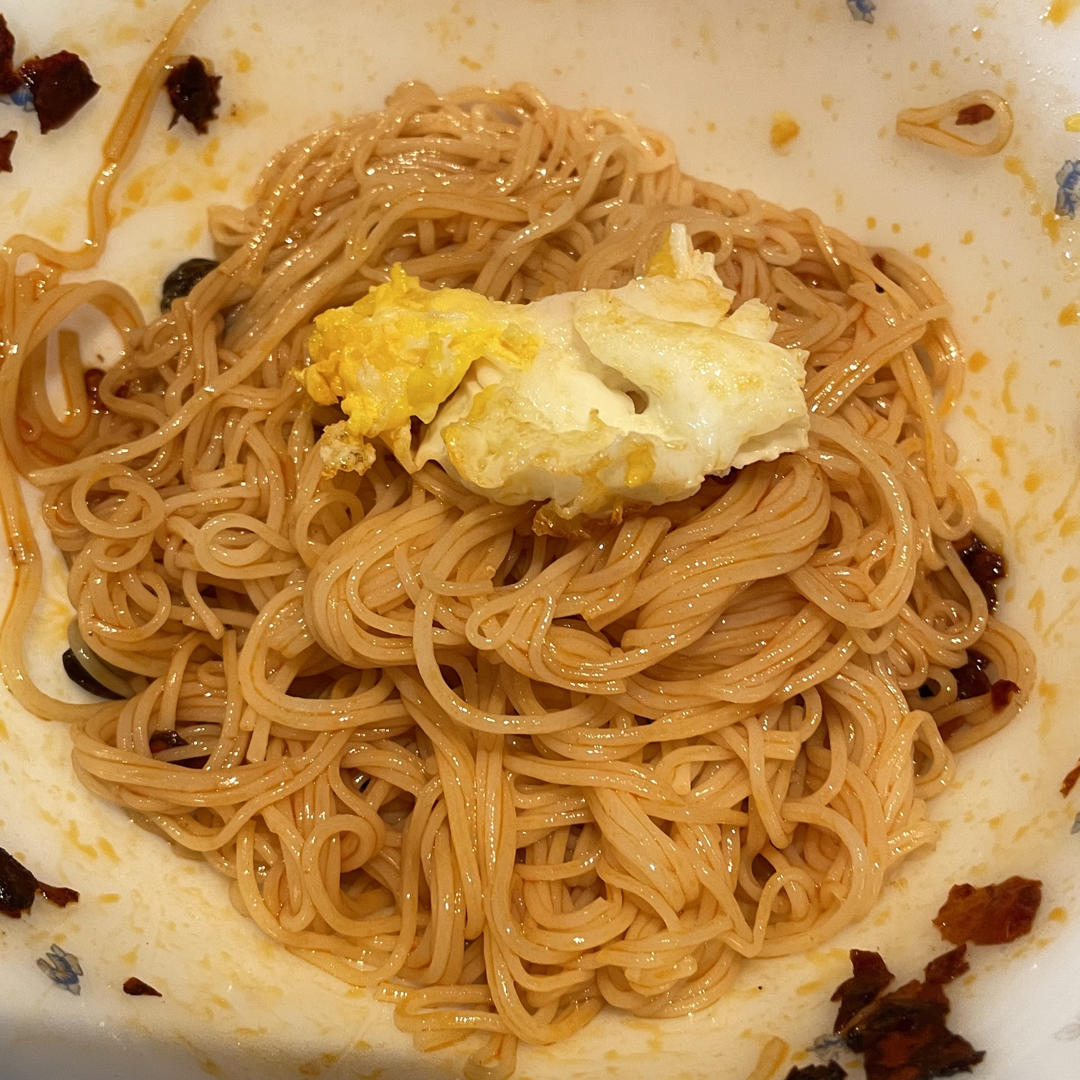 「拌面」一口气吃一盆，停不下来