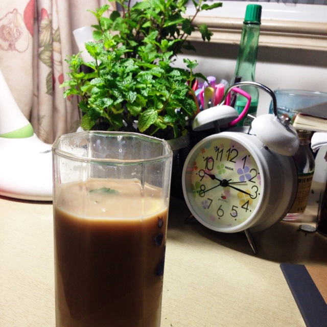 薄荷奶茶