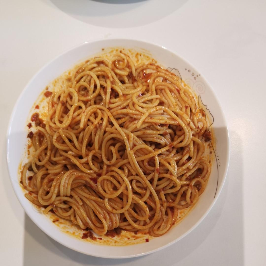 彩椒蛤蜊豆角拌意面