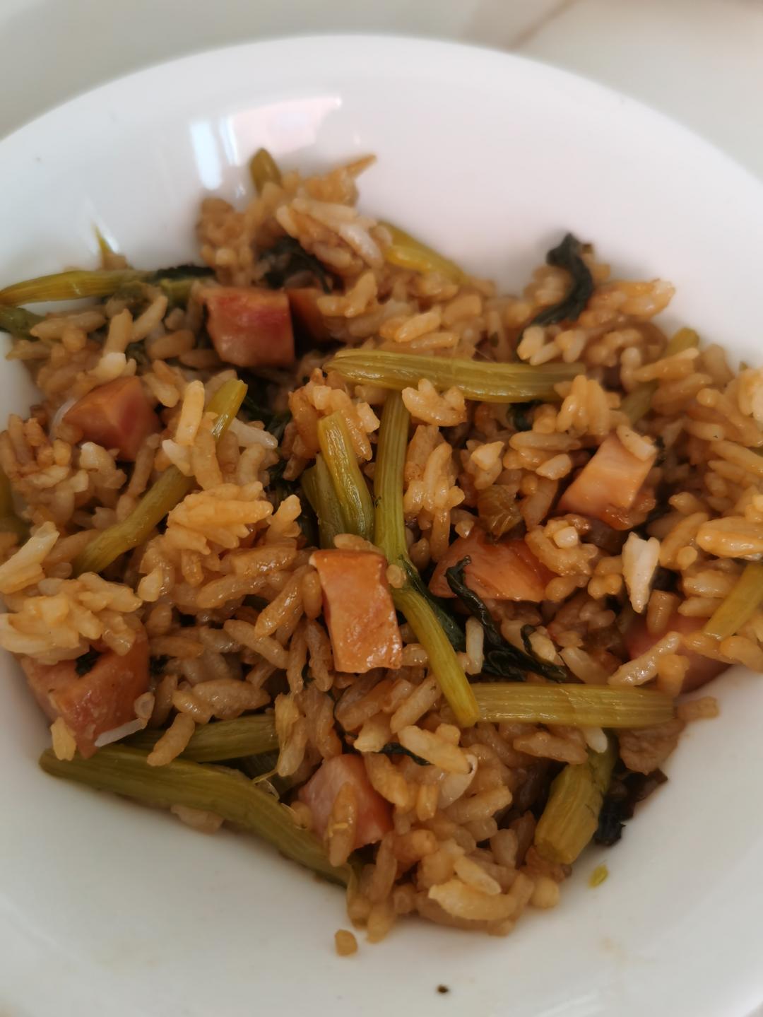 连吃三碗的茼蒿菜饭