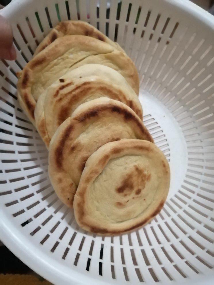腊汁肉夹馍（烤出白吉馍特殊花纹的方法）