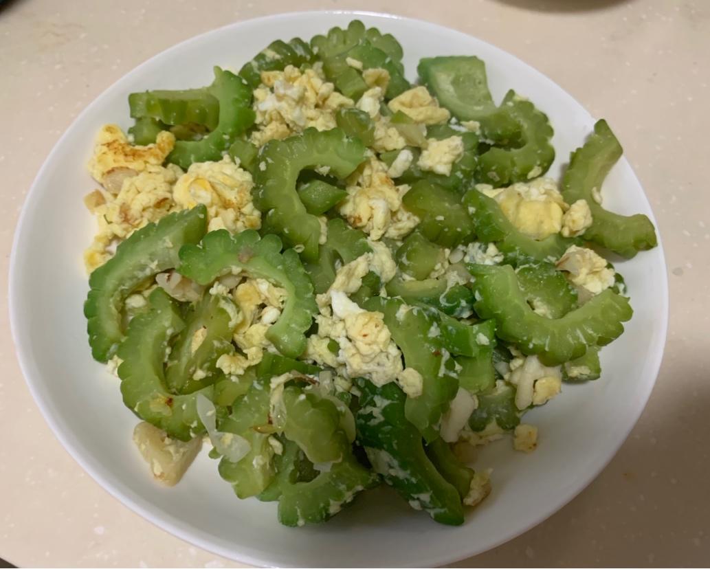 苦瓜炒鸡蛋