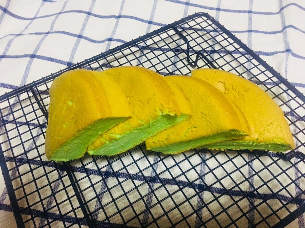 椰香斑斓戚风蛋糕