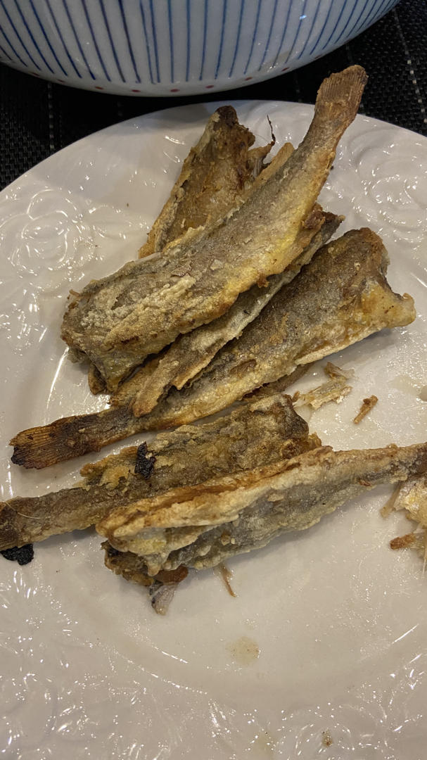香煎小黄鱼