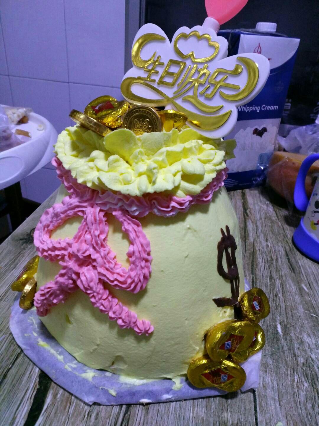 异形蛋糕钱袋生日蛋糕（福袋生日蛋糕）