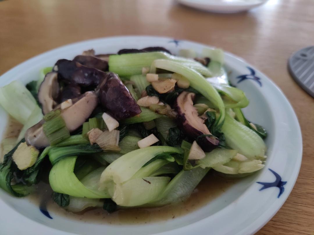 香菇油菜（简单快手）