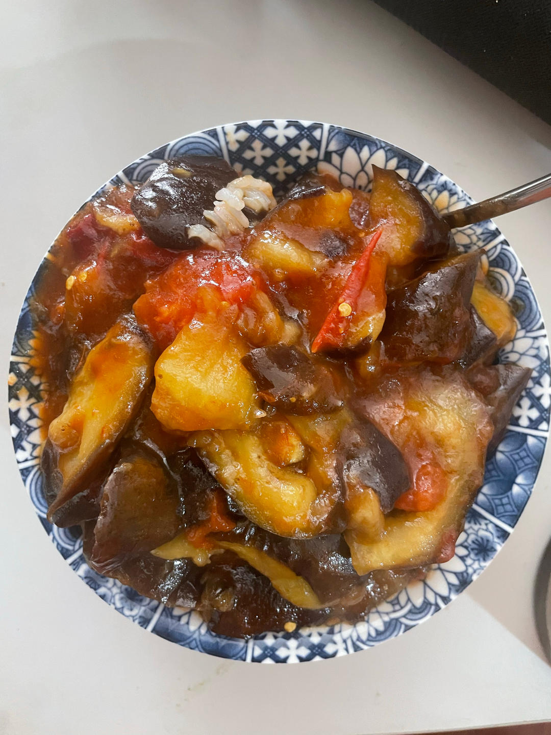 红烧茄子（佐西红柿尖椒）