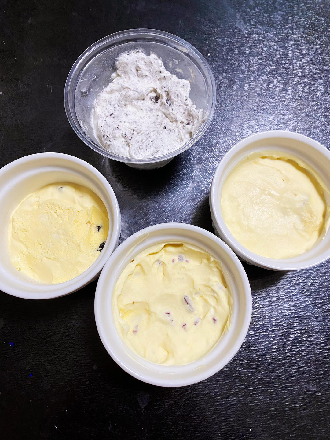 自制冰淇淋（懒人版无需搅拌的冰淇淋）