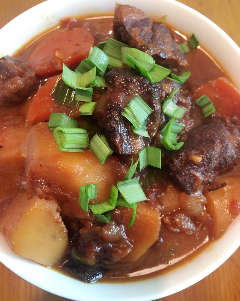 番茄土豆炖牛腩