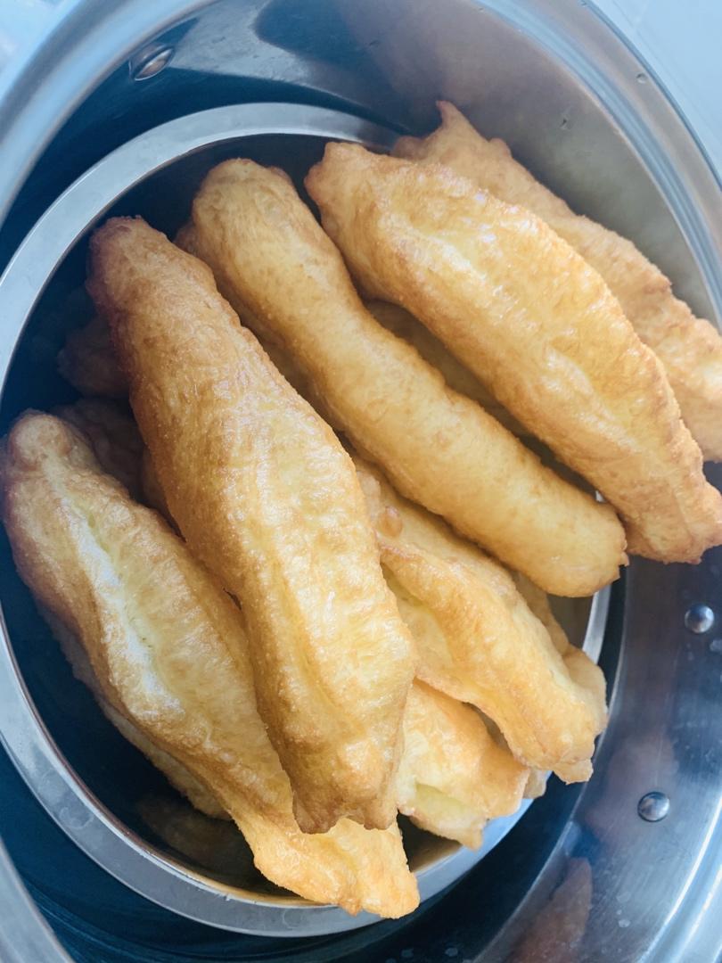 酥软小油条（早餐）