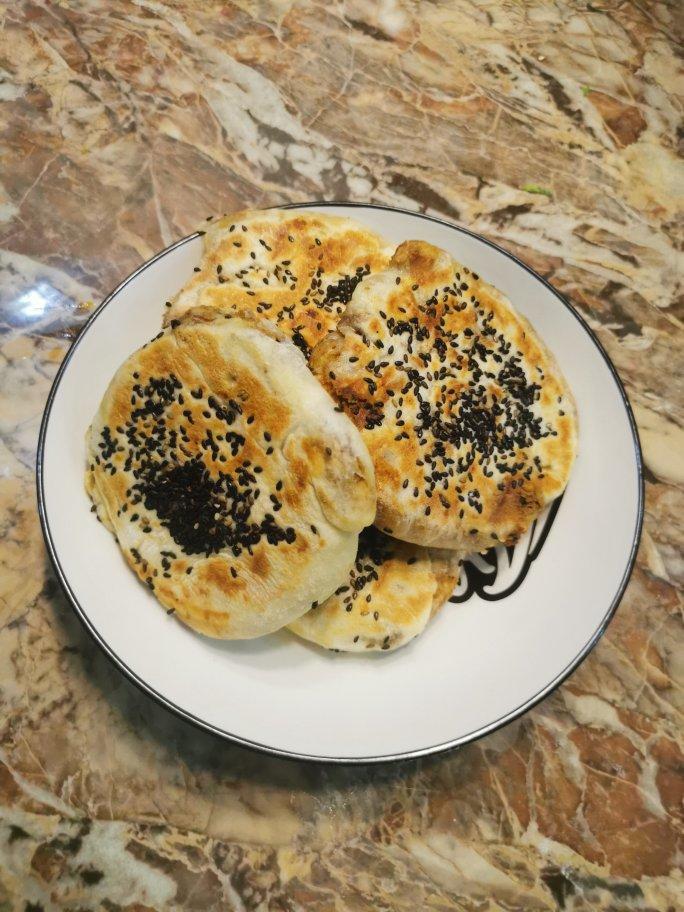 老北京麻酱烧饼 酥香可口 层次分明 附细节视频详解