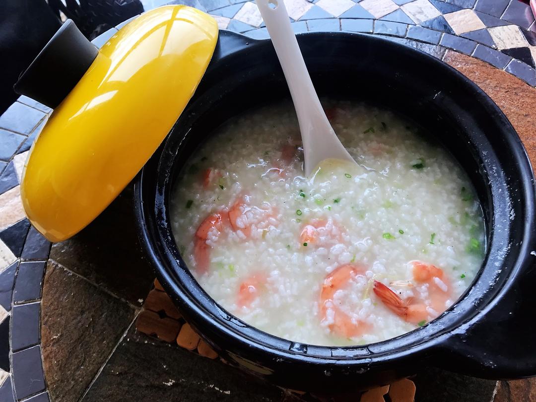 鲜虾砂锅粥