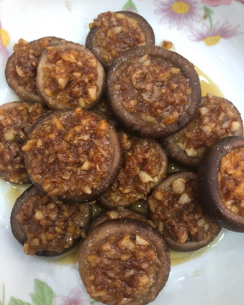蒜蓉孜然烤香菇