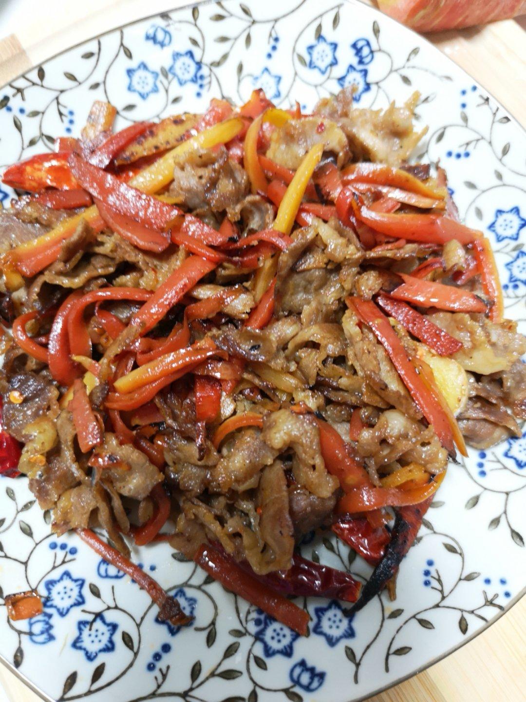 胡萝卜炒牛肉