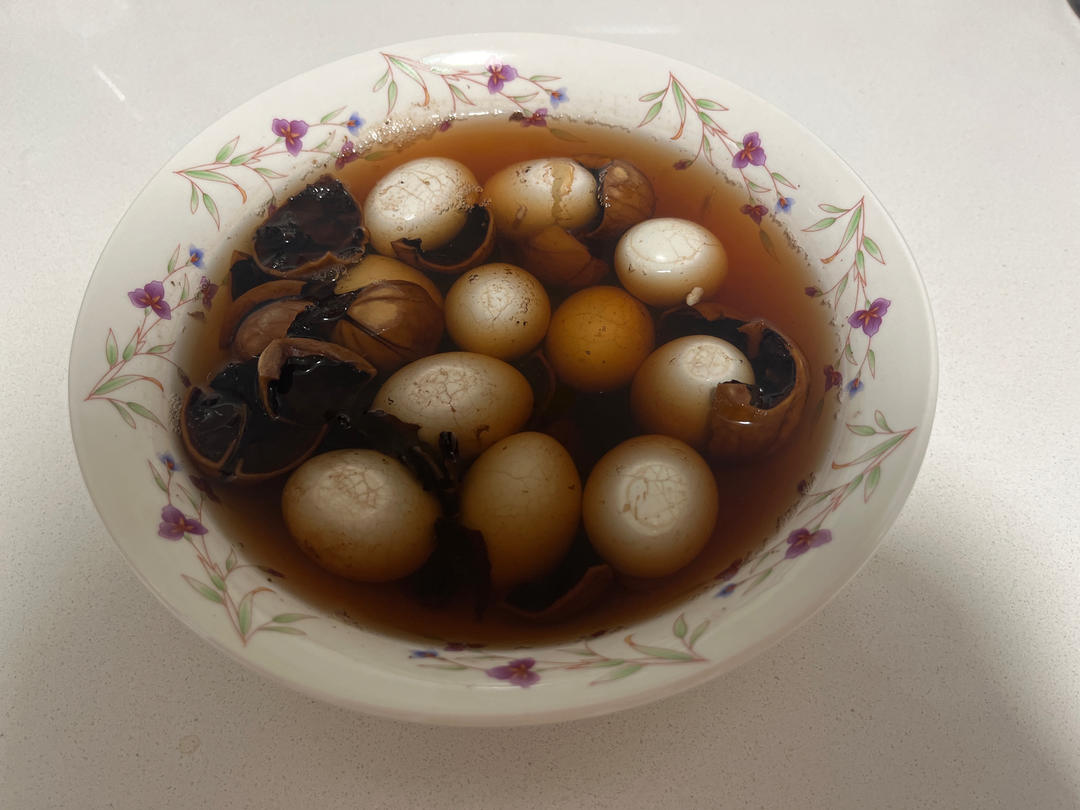 爆好吃的核桃卤蛋