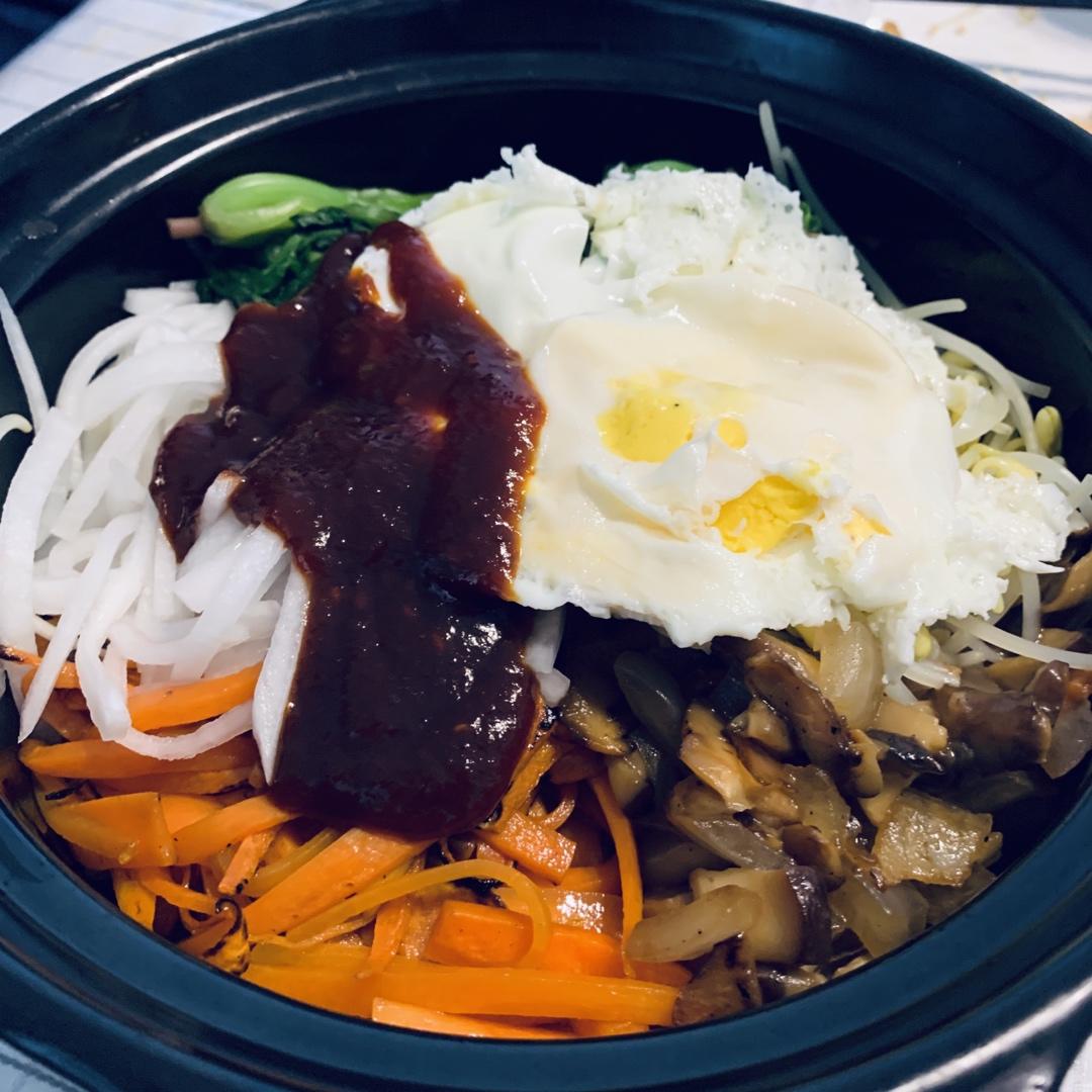 石锅拌饭