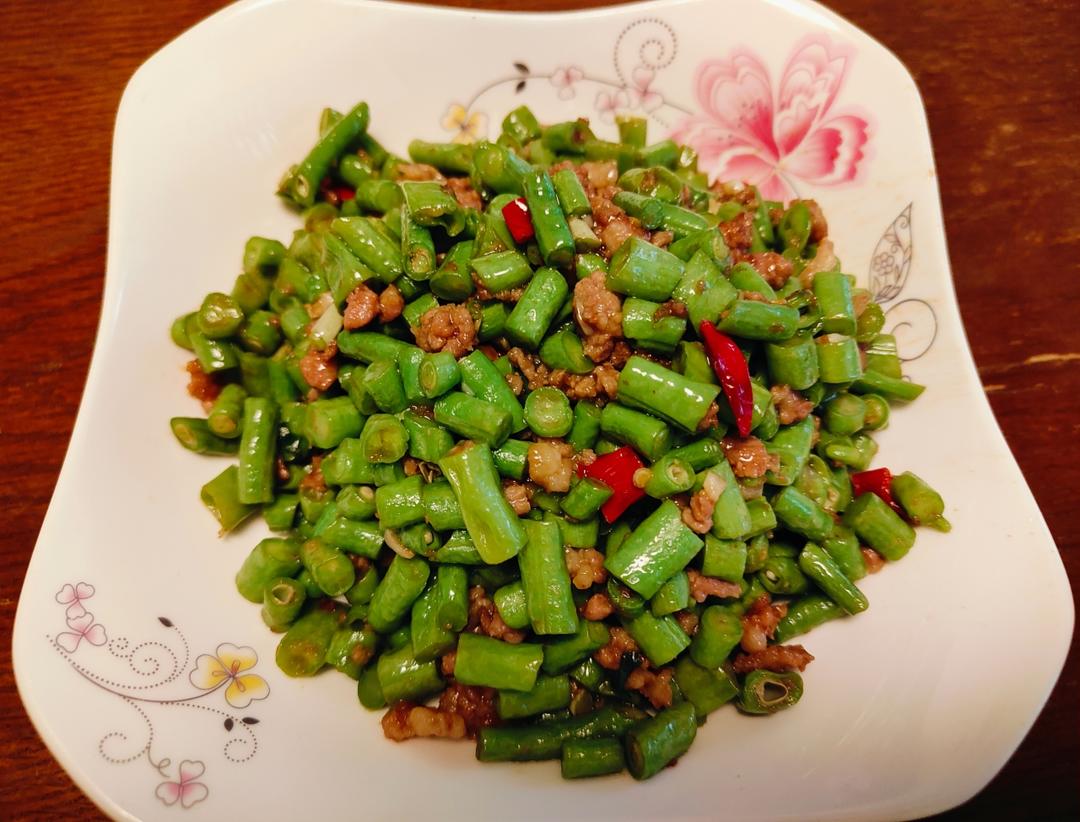 肉沫豆角下饭菜