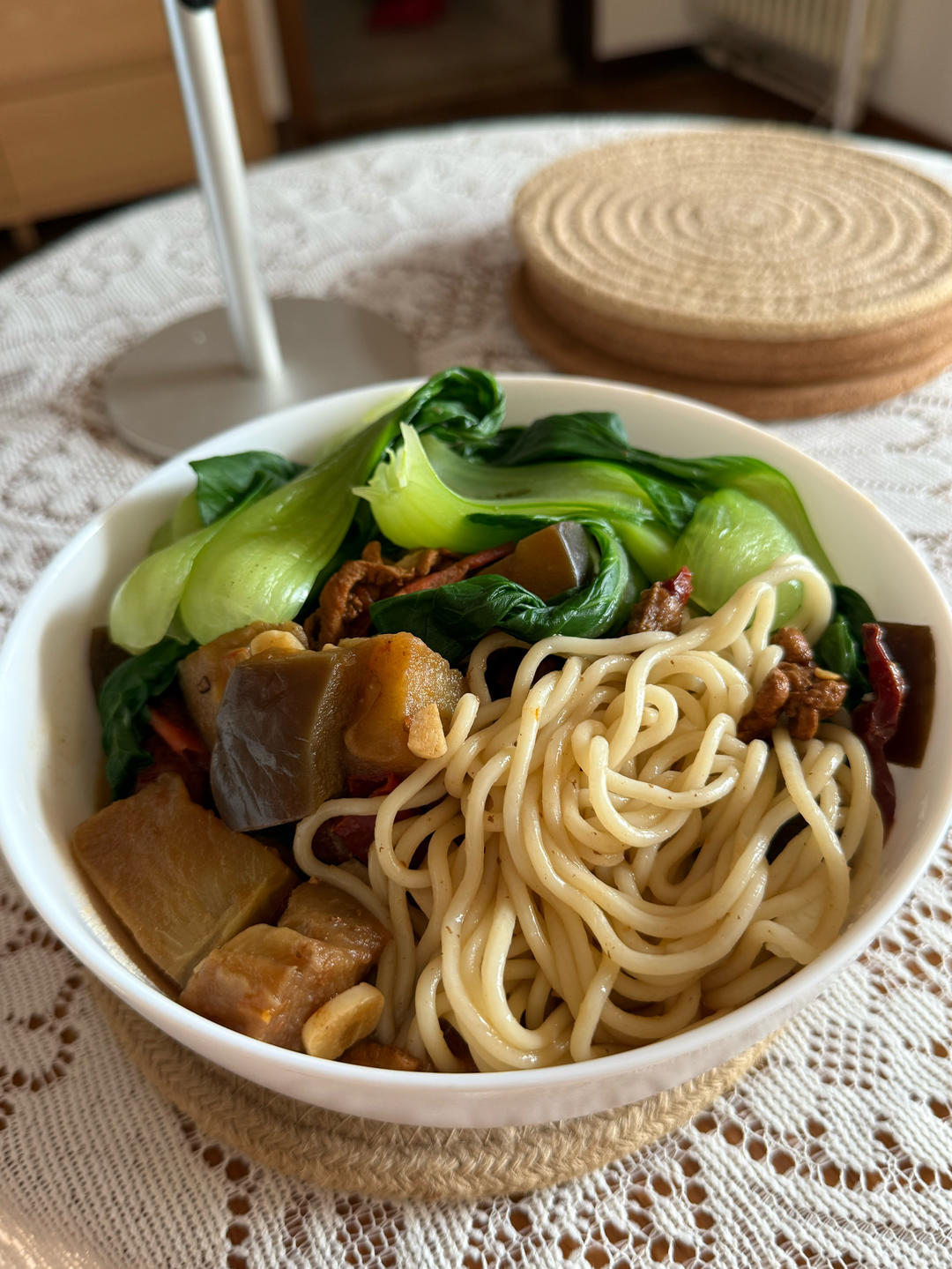 西红柿茄子肉丁打卤面