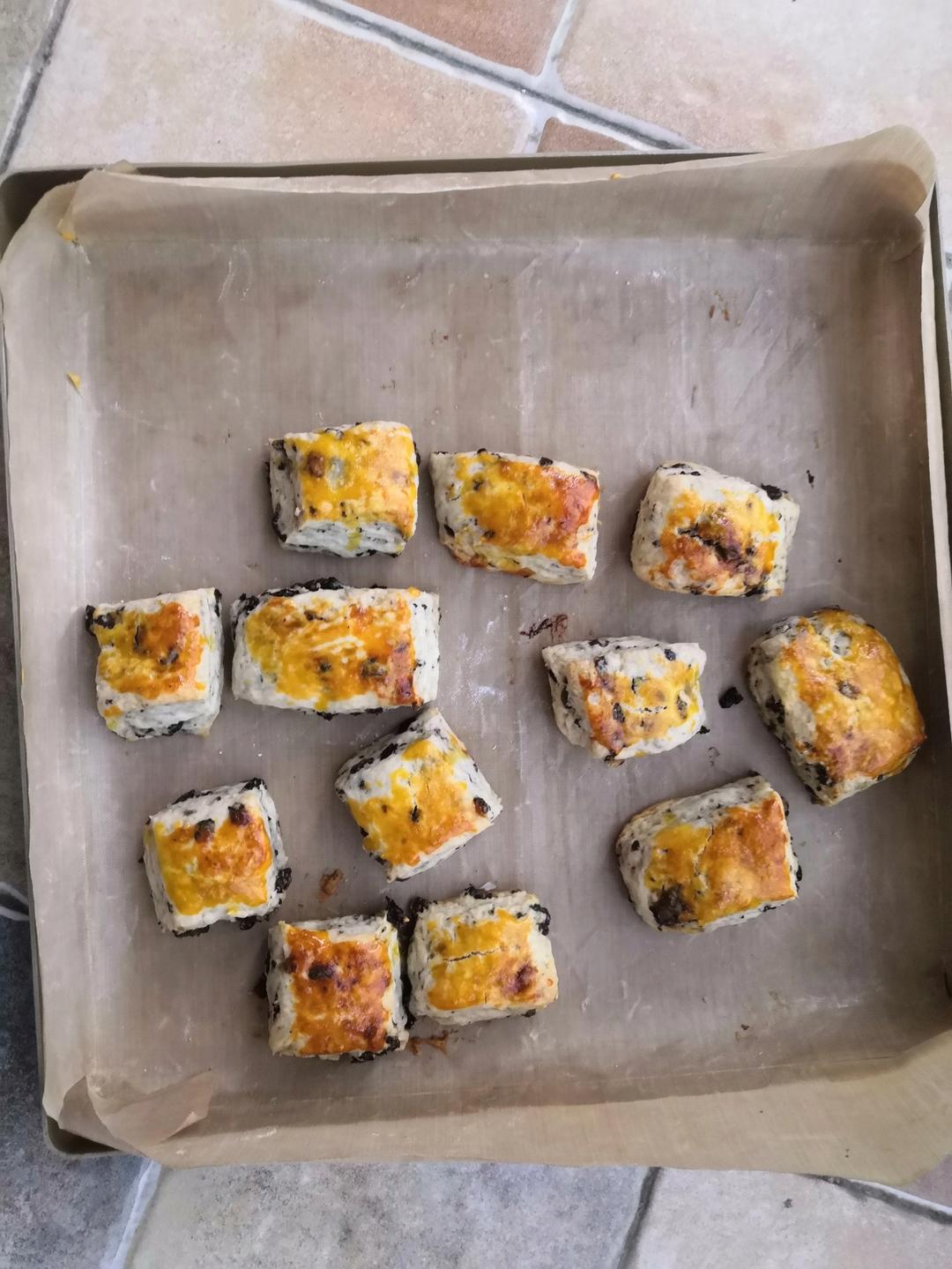 消耗淡奶油的司康