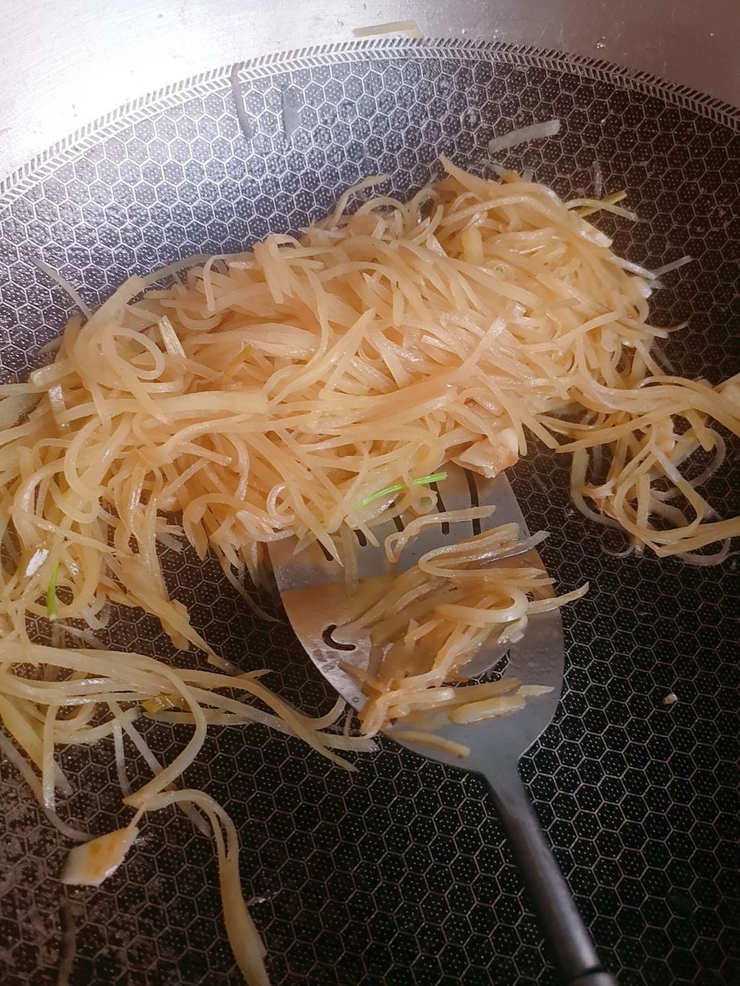 醋溜土豆丝（家庭版小炒）