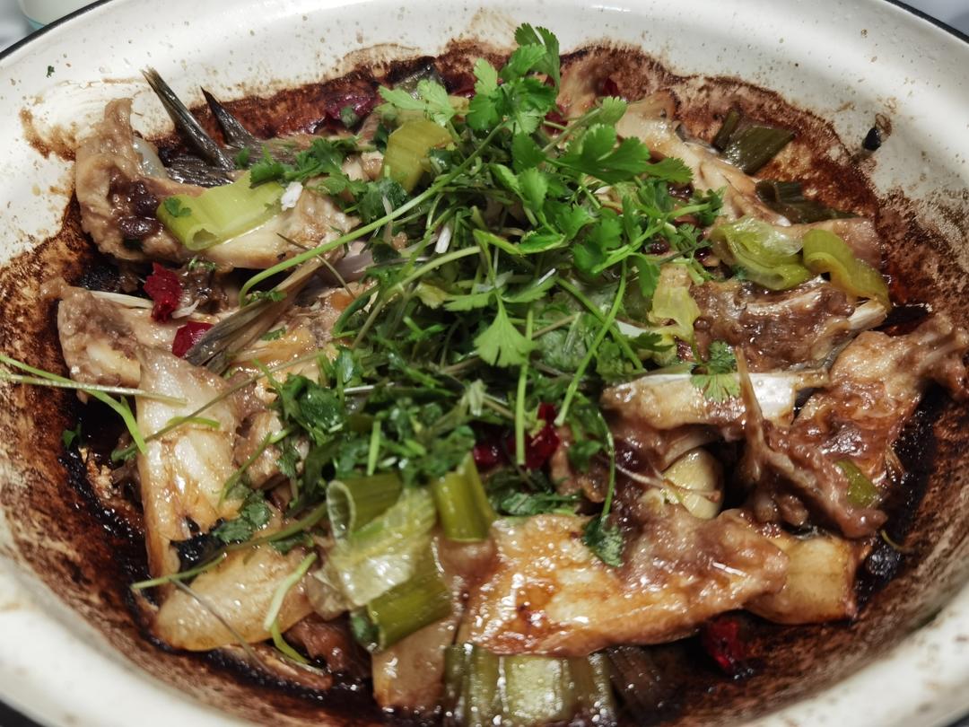 大师菜谱｜啫啫鱼头煲