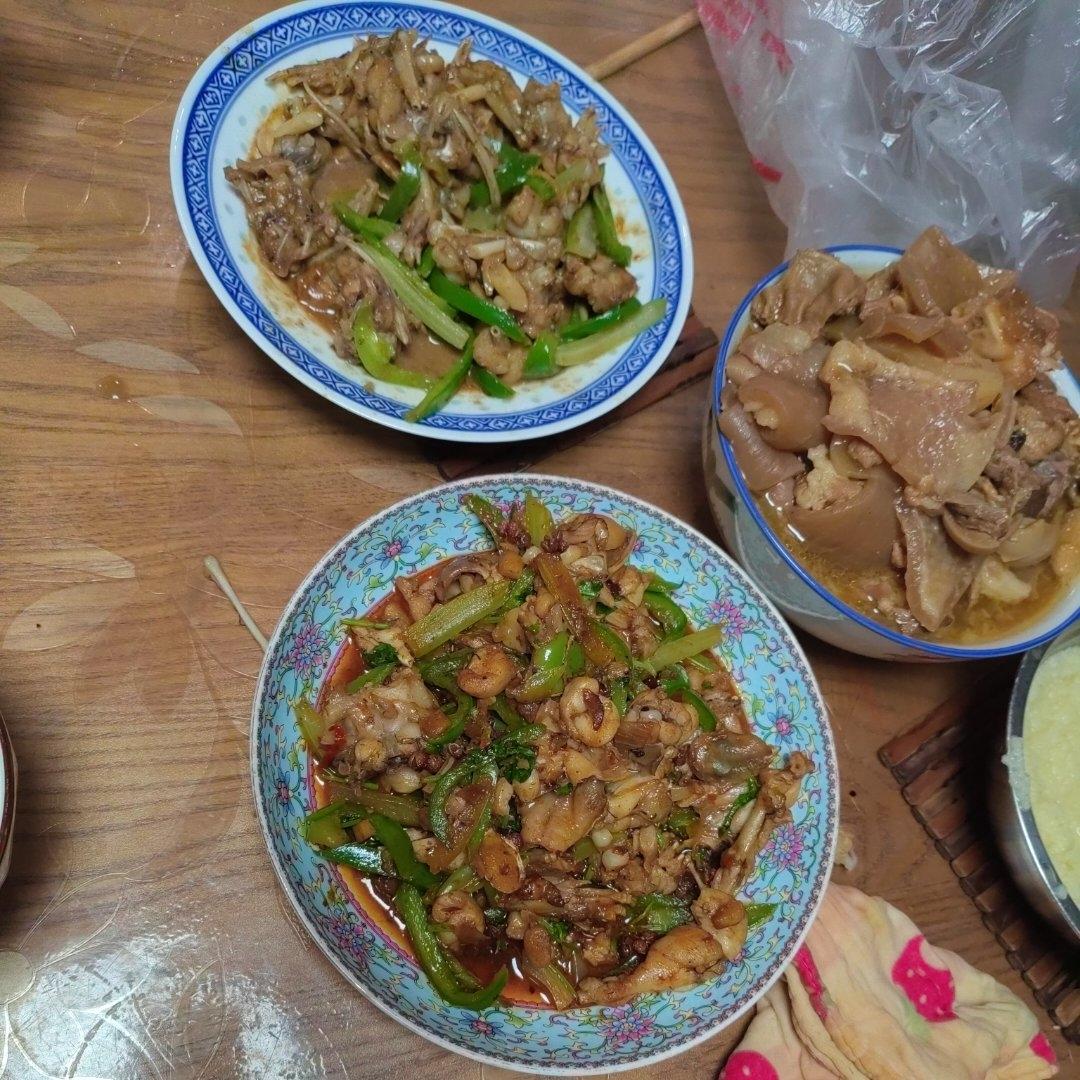 爆炒田鸡