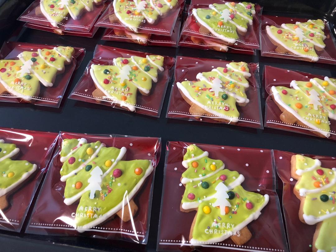 超简单！好吃又平整的糖霜饼干底的做法（附贴心小提示哦）