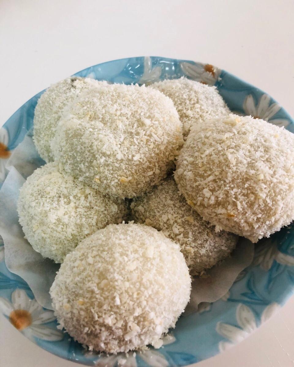 椰香豆沙糯米滋