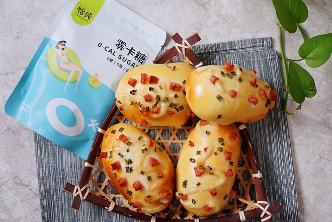 绵软醇香的香葱火腿肉松面包的做法步骤图 花儿的美食厨房 下厨房 绵软醇香的香葱火腿肉松面包的做法步骤图 花儿的美食厨房 下厨房